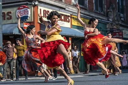 Ariana DeBose como Anita en Amor sin barreras