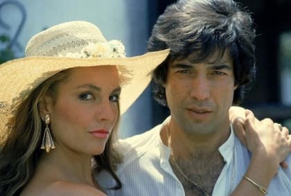 Amores a flor de piel: Mónica Gonzaga y Cacho Castaña, un amor que dio de qué hablar