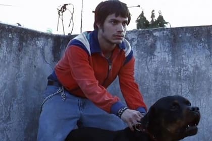 Amores perros lanzó al estrellato al actor Gael García y a su director, Alejandro González Iñárritu