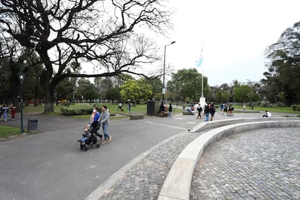 Amplios espacios verdes, una ventaja valorada por los vecinos llegan al barrio de Parque Patricios