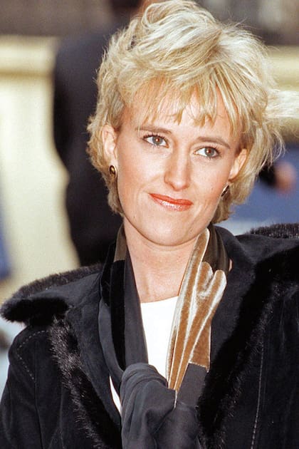 AMY SECCOMBE. "Diana: un tributo a la princesa del pueblo". 1998