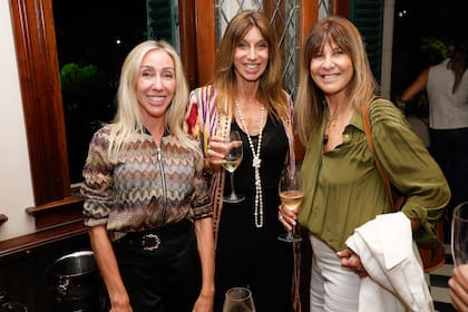 Ana Astudillo, Claudia Faena y María Zunino