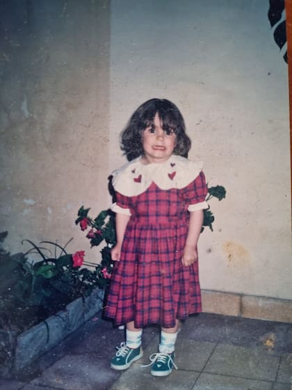 Ana Carolina Rosas en su infancia.