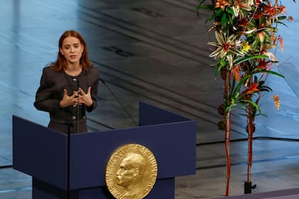 Ana Corina Sosa, hija de María Corina Machado, enuncia el discurso de aceptación de su madre en la ceremonia de entrega del premio Nobel de la paz