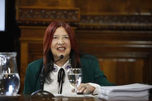 El kirchnerismo apura una sesión en el Senado para aprobar la continuidad de la jueza del caso Hotesur