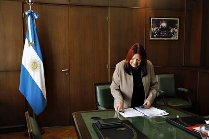 Ana María Figueroa, la jueza que reclama ser restituida en su cargo tras ser dejada cesante por la Corte