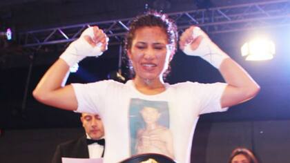 Anahí Sánchez retuvo el título mundial