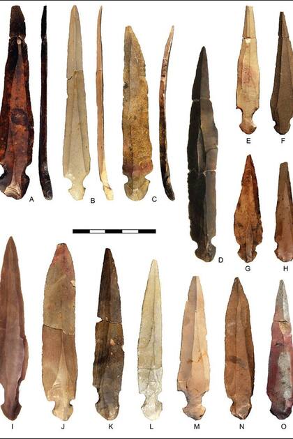 Análisis microscópicos pudieron señalar que los cuchillos fueron utilizados para desmembrar y diseccionar cadáveres en ceremonias funerarias