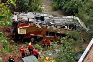 Analizan un audio atribuido al conductor del auto que chocó contra el micro en Misiones