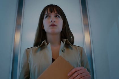 Anastasia tiene dudas respecto al contrato de sumisión