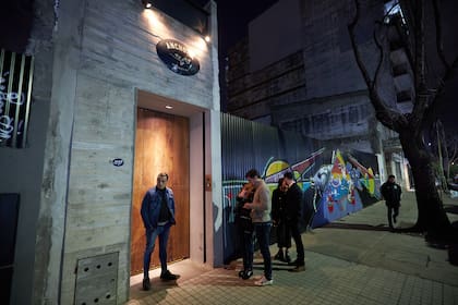 Anchoita es el restaurante que está de moda en la zona y no se consigue mesa sin reserva con mucha anticipación