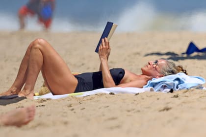 En julio, Sarah Jessica Parker y su marido, Matthew Broderick, se dejaron ver por las playas de los Hamptons  