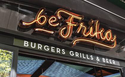 Andá más allá de las hamburguesas y descubrí los increíbles waffles de Be Frika