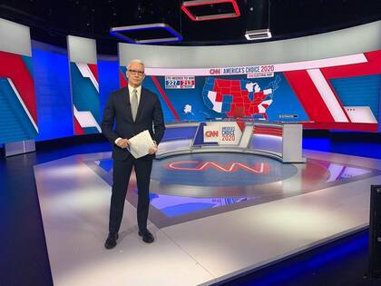Anderson Cooper es presentador de noticias en CNN y corresponsal en CBS News