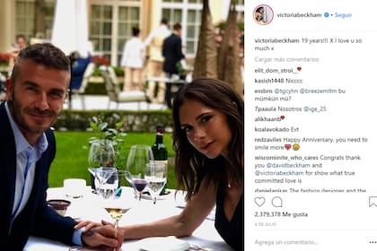 "19 años juntos, te amo" escribió Victoria Beckham en este posteo romántico dedicado a su marido