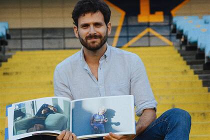 Santiago Monti expone el libro en el mítico estadio que le dio el nombre a su proyecto.