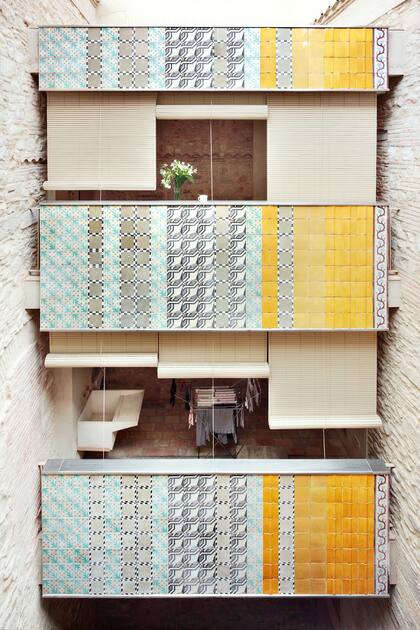 "Casa collage", en Girona, de Bet Capdeferro y Ramón Bosch