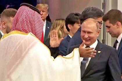 "Choque los cinco" entre Putin y el príncipe Saudita