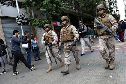 "El Ejército estará en las calles mientras sea necesario", dijo el jefe de la Defensa Nacional