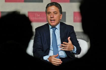 Dujovne, el nuevo hombre fuerte del gabinete económico de Macri