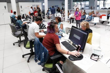 Ayer se inició el calendario de pagos de la Asignación Universal por Embarazo y de las Becas Progresar