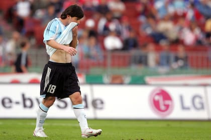 "No me van a llamar más", le dijo Messi a sus compañeros en el vestuario tras el partido entre Hungría y la Argentina; la expulsión en Budapest fue un duro golpe para el rosarino