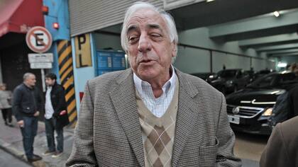 Roberto Fernández, el jefe del sindicato de la UTA que convalidó la pauta salarial de referencia que trazó el Gobierno