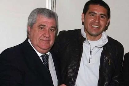 Ameal y Juan Román Riquelme, vicepresidente del club
