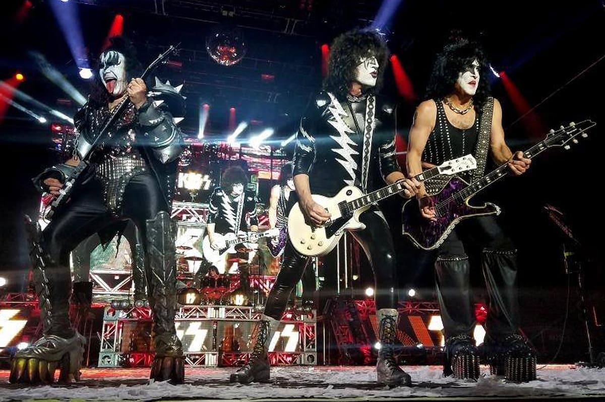 Kiss anuncia su gira despedida LA NACION Kiss anuncia su gira despedida LA NACION