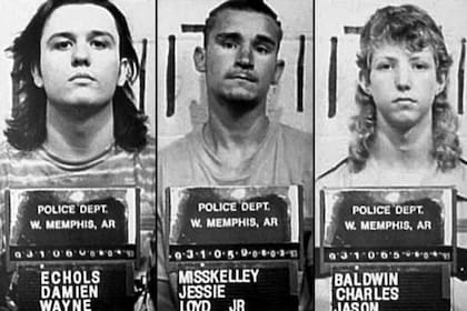 "The West Memphis Three" fotografiados por el Departamento de Policía de West Memphis, después de su arresto en junio de 1993