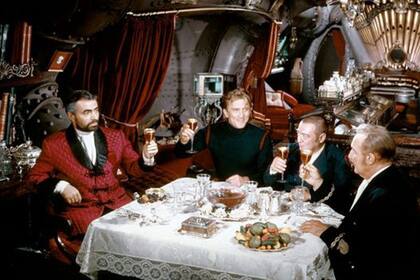 "Veinte mil leguas de viaje submarino" ha sido llevada al cine en varias ocasiones