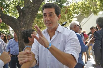 "Wado" de Pedro pidió una interna con los gobernadores y Massa, y construir un frente opositor