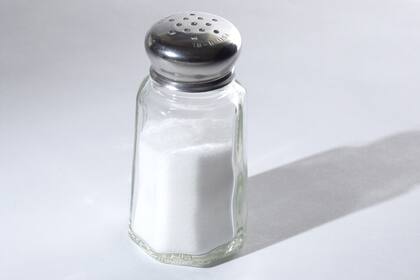 Ya es hora de que se haga un enfoque más contundente para la reducción de la sal en la dieta