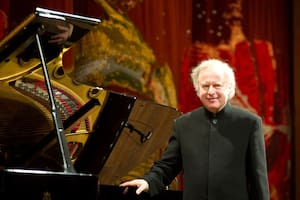 El eximio pianista András Schiff vuelve al Colón: “Todo lo que sabía Beethoven lo aprendió de Bach”