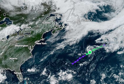 Andrea se ubica a casi 2000 millas de las zonas costeras en EE.UU.