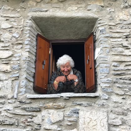 Andreina Bassetti de Rocca llevó desde Italia la imagen de la capilla de Quimili Paso.