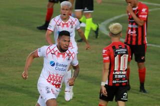 Patronato-Huracán: el Globo hizo dos golazos y consiguió su primer éxito