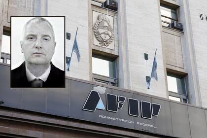 Andrés Edgardo Vázquez, el funcionario al que hoy respaldó Manuel Adorni, es el jefe de la Dirección General Impositiva (DGI)