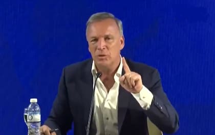 Andrés Fassi, presidente de Talleres, cuando realizó duras acusaciones contra el árbitro Andrés Merlos y el presidente de la AFA, Claudio "Chiqui" Tapia