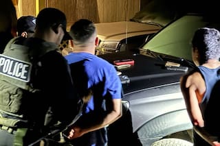 Es guatemalteco, chocó con su auto en Palm Beach y lo detuvo el ICE: sus dos hijas son marines