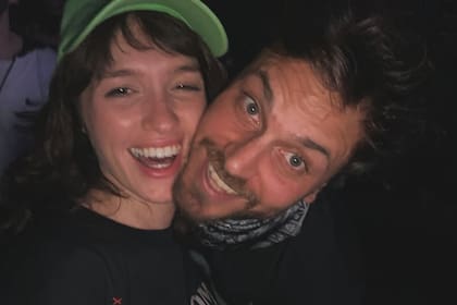Andrés Gil y Cande Vetrano son pareja y padres de Pino (Foto: Instagram/@andresgil)