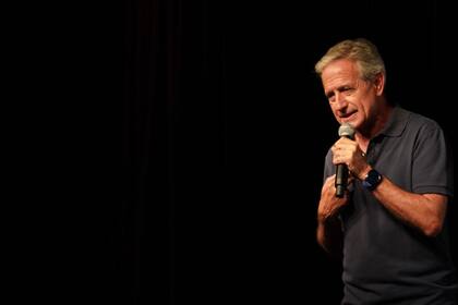 Andrés Ibarra en el lanzamiento de su candidatura para presidente de Boca en 2023