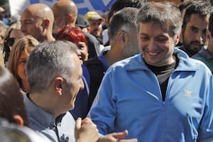 Larroque tildó al Gobierno de “queso gruyere”, criticó la designación de Francos y apuntó a Máximo Kirchner