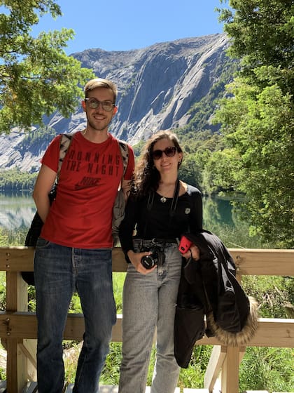 Andrés y Camila en Bariloche.