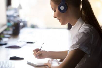 Andrew Ochoa asegura que los traductores pueden quedarse sin trabajo pronto