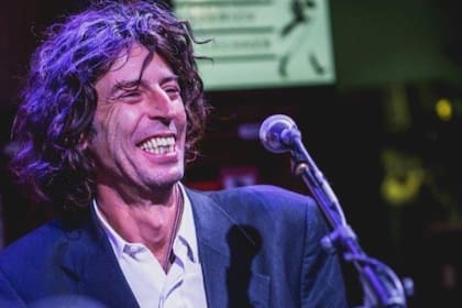 Andy Chango es músico, compositor, cantante y, años atrás, tuvo muchas apariciones mediáticas donde supo ser un polemista mordaz e irreverente