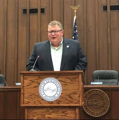 Andy Ezard, alcalde de Jacksonville, Illinois