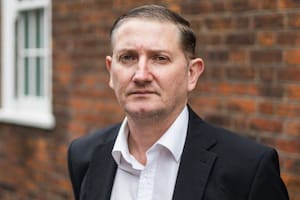 Andy May comenzó jugando pequeñas sumas de dinero