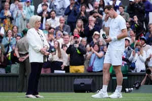 El día que Wimbledon lloró: ante varias leyendas, Andy Murray empezó a despedirse del torneo más emblemático