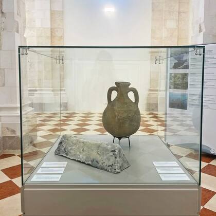 Ánfora recuperada del pecio Bou Ferrer